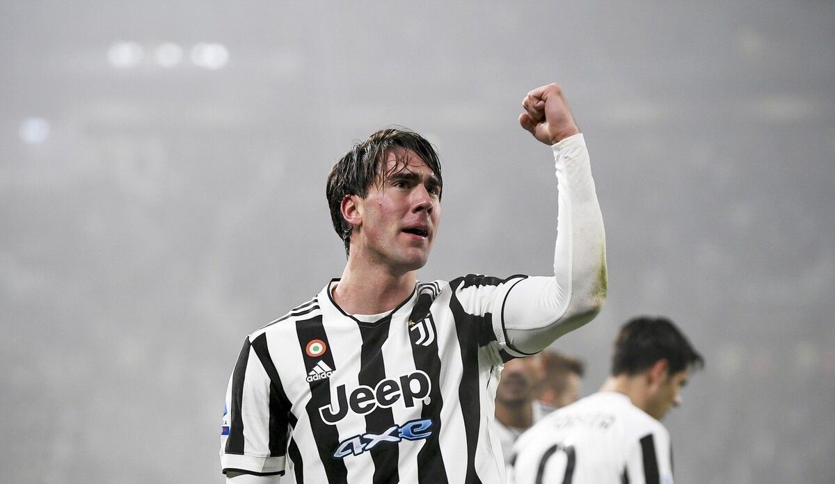 诺坎普是否以梅西球场命名？巴萨副主席：看球迷会员如何决定（诺坎普是否更名为“梅西球场”？巴萨副主席：由球迷会员定夺）