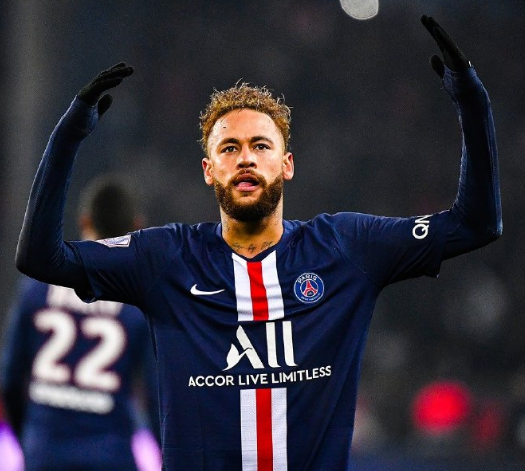 弗里克：孔德场上状态还不错，很高兴能以胜利为今年画上句号（弗里克：孔德发挥不错，很开心用胜利为今年收官）