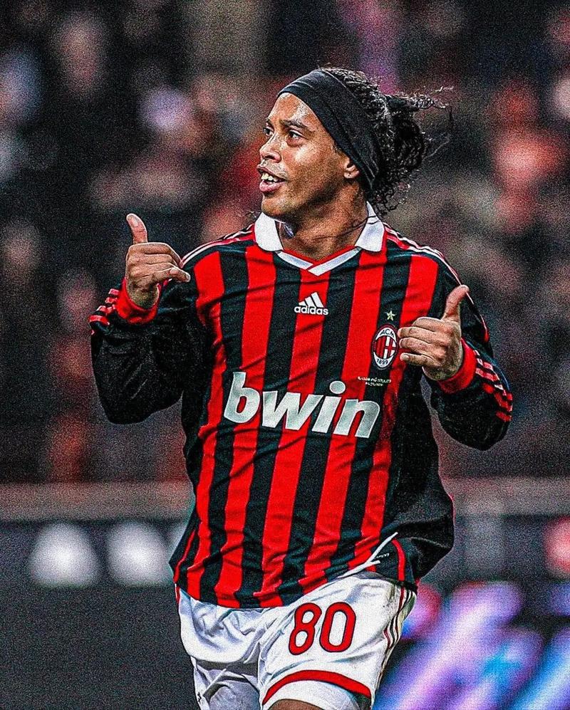 李玮锋：做青训我是下定决心的；苏超最重要的是给年轻人舞台（李玮锋：青训我已坚定投入，苏超重在为年轻人搭建舞台）