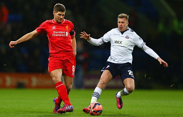 非洲杯半场：双方均破门乏术，布基纳法索0-0赤道几内亚（非洲杯半场战报：布基纳法索与赤道几内亚互交白卷）