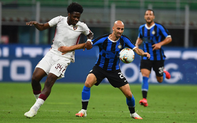 巴萨官方：埃里克-加西亚鼻骨骨折，将佩戴防护面具（巴萨官宣：埃里克-加西亚鼻骨骨折，后续将佩戴防护面具出战）