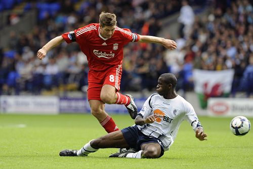 TA：利物浦的埃利奥特需要做出改变，德甲或许是完美之选（TA：利物浦埃利奥特亟需转变，德甲或成理想去处）